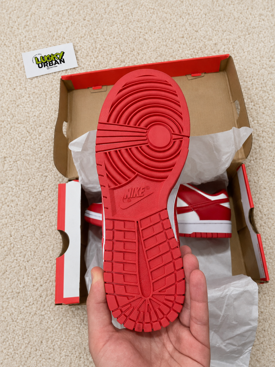 NIKE DUNK BRANCO / VERMELHO