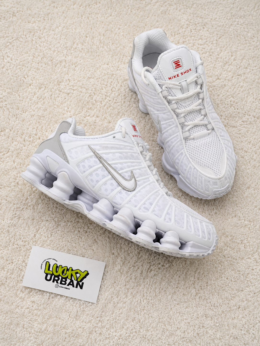NIKE SHOX BRANCO
