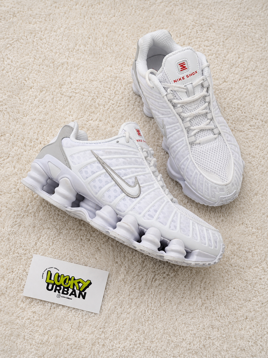 NIKE SHOX BRANCO