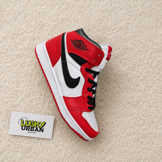 NIKE AIR JORDAN 1 BRANCO / VERMELHO / PRETO