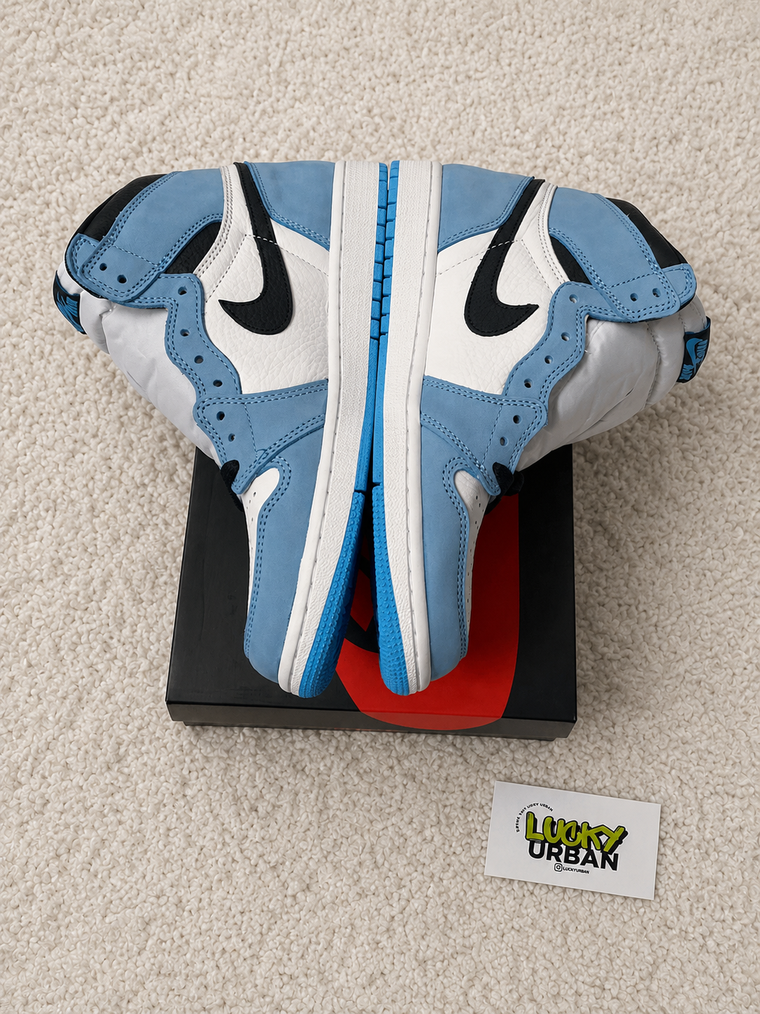 NIKE AIR JORDAN 1 HIGH AZUL / BRANCO / PRETO