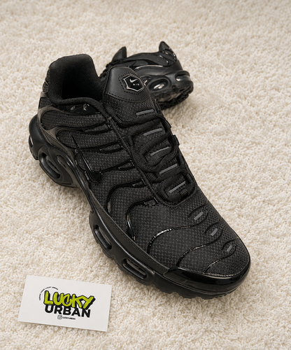 NIKE AIR MAX TN PRETO