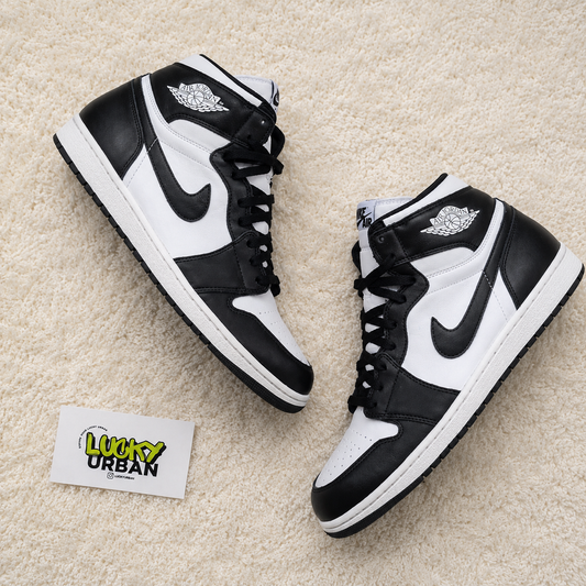 NIKE AIR JORDAN 1 PRETO / BRANCO